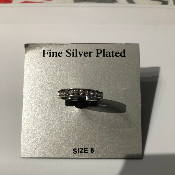 Silver plated ring - Picture 2 of 2